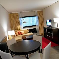 Отель Four Points by Sheraton Sihlcity Zurich комната для гостей фото 2