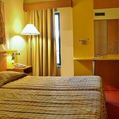 Guimarães-Fafe Flag Hotel сейф в номере