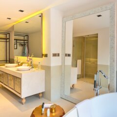 Отель Azaya Beach Resort Индия, Бенаулим - отзывы, цены и фото номеров - забронировать отель Azaya Beach Resort онлайн ванная