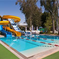 Botanik Hotel & Resort Окурджалар бассейн