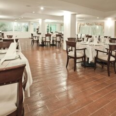 Отель Holiday Inn Cancun Arenas Мексика, Канкун - отзывы, цены и фото номеров - забронировать отель Holiday Inn Cancun Arenas онлайн питание фото 5