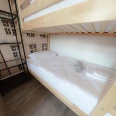 Elewator Gdansk Hostel сейф в номере