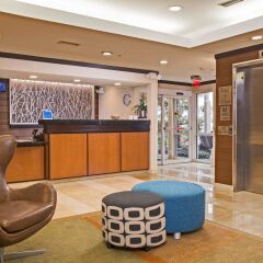 Отель Fairfield Inn & Suites by Marriott Frederick сауна