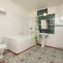 Гостиница Азимут Самара в Самаре отзывы, цены и фото номеров - забронировать гостиницу Азимут Самара онлайн ванная