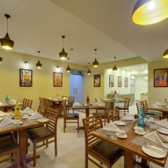 HOTEL AMRIT MAHAL Udaipur in Udaipur, India from 51$, photos, reviews - zenhotels.com meals photo 2