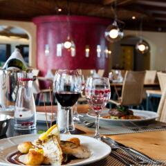 Hotel Alpine Lodge питание