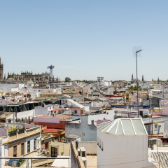 Отель Petit Palace Puerta de Triana Испания, Севилья - отзывы, цены и фото номеров - забронировать отель Petit Palace Puerta de Triana онлайн городской автобус