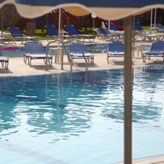 Emerald Hotel пляж