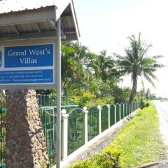 Отель Grand West's Villas Фиджи, Вити-Леву - отзывы, цены и фото номеров - забронировать отель Grand West's Villas онлайн приотельная территория