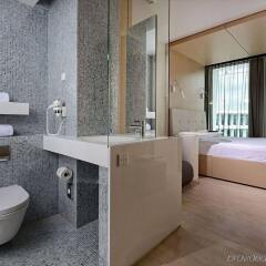 Sound Garden Hotel Airport ванная