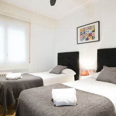 Отель Uma Suites Bruc Барселона комната для гостей фото 4