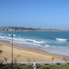 Hotel Silken Rio Santander пляж