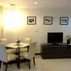 Отель 14 Place Sukhumvit Suites комната для гостей фото 5