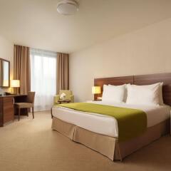 Гостиница Parklane Resort and Spa в Санкт-Петербурге - забронировать гостиницу Parklane Resort and Spa, цены и фото номеров Санкт-Петербург комната для гостей фото 5