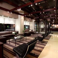 Отель Best Western Primrose Hotel Downtown Канада, Торонто - отзывы, цены и фото номеров - забронировать отель Best Western Primrose Hotel Downtown онлайн гостиничный бар