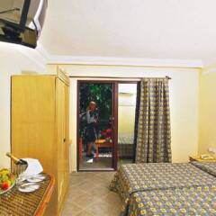 Tropic Hotel в номере фото 2