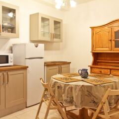 Отель Private Room 3 Old Town Beach Parking в номере