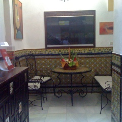 Отель Hostal Atenas балкон