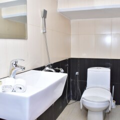 Отель Bongo Stay Шри-Ланка, Коломбо - отзывы, цены и фото номеров - забронировать отель Bongo Stay онлайн ванная