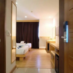 Отель iCheck inn Central Patong 3* Стандартный номер с разными типами кроватей фото 12