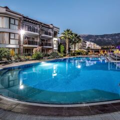 Golden Life Heights Deluxe Suite Hotel Турция, Олудениз - отзывы, цены и фото номеров - забронировать отель Golden Life Heights Deluxe Suite Hotel - All Inclusive - Adults Only онлайн бассейн фото 2