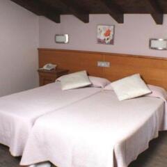 Отель Hostal Oianume Испания, Урньета - отзывы, цены и фото номеров - забронировать отель Hostal Oianume онлайн комната для гостей фото 3