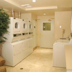 Отель Staybridge Suites Sacramento Airport Natomas в номере