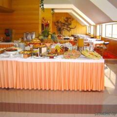 Hotel Alif Campo Pequeno питание