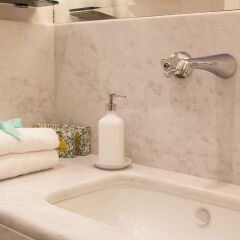 Отель Verdi Apartments Италия, Флоренция - 1 отзыв об отеле, цены и фото номеров - забронировать отель Verdi Apartments онлайн ванная