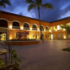 Отель Majestic Elegance Punta Cana - All Inclusive Доминикана, Пунта Кана - 9 отзывов об отеле, цены и фото номеров - забронировать отель Majestic Elegance Punta Cana - All Inclusive онлайн вид на фасад