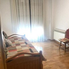 Отель With 4 Bedrooms in Ciudad Real, With Wonderful City View, Balcony and Wifi Испания, Сьюдад-Реаль - отзывы, цены и фото номеров - забронировать отель With 4 Bedrooms in Ciudad Real, With Wonderful City View, Balcony and Wifi онлайн комната для гостей фото 2