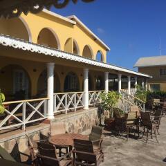 Paradise Beach Hotel in Bequia Island, St. Vincent and the Grenadines from 121$, photos, reviews - zenhotels.com pool