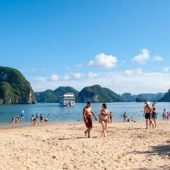 Отель Halong Lavender Cruises пляж фото 2