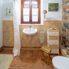 Отель Mas Can Calet Aparthotel ванная фото 2