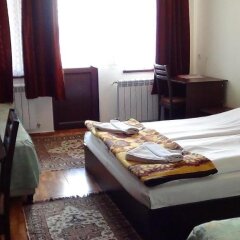 Отель Family Hotel Medven - 1 Болгария, Сливен - отзывы, цены и фото номеров - забронировать отель Family Hotel Medven - 1 онлайн комната для гостей фото 5