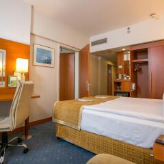 Holiday Inn Istanbul City Турция, Стамбул - отзывы, цены и фото номеров - забронировать отель Holiday Inn Istanbul City онлайн удобства в номере