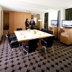Moevenpick Hotel Nuernberg Airport питание фото 3
