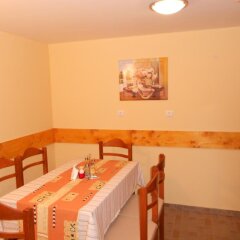 Отель Guest House Tsenovi питание