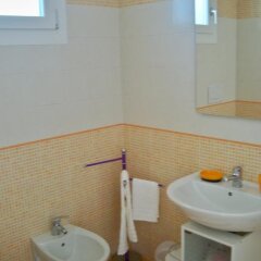 Отель Belloluogo Guest House Лечче ванная фото 2