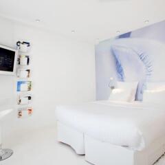 BLC Design Hotel сейф в номере