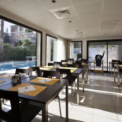 Отель Aparthotel Adagio Marseille Prado Plage гостиничный бар