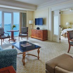 Four Seasons Hotel Doha in Doha, Qatar from 430$, photos, reviews - zenhotels.com guestroom photo 4