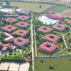 Отель Euphoria Palm Beach Resort