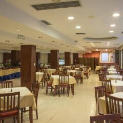 Отель Manousos City Hotel Греция, Родос - отзывы, цены и фото номеров - забронировать отель Manousos City Hotel онлайн питание фото 3
