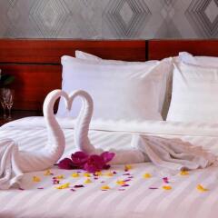 White Lotus Hotel в номере