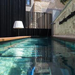 Caro Hotel бассейн