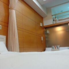 Отель Kunming house комната для гостей