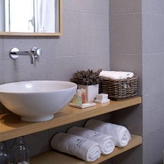 Отель Atrium Греция, Скиатос - отзывы, цены и фото номеров - забронировать отель Atrium онлайн ванная