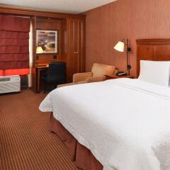 Отель Hampton Inn Albuquerque - University Midtown комната для гостей фото 5