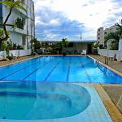 Jomtien longstay hotel бассейн фото 2
